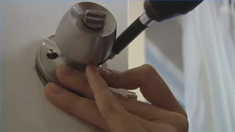 Lock Safe Services Saint Paul, MN 651-404-2478 - change-locks-service