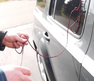 Lock Safe Services Saint Paul, MN 651-404-2478 - unlock-car